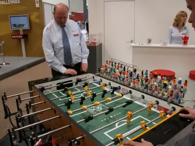 ‘Do the Playmobil wave’ featured image