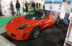 Lantaarnpaal laadt elektrische auto op featured image