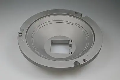 Piëzo-expert neemt draadvonkspecialist over featured image