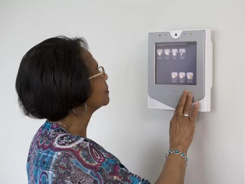 Uneto-VNI helpt seniorenzorg