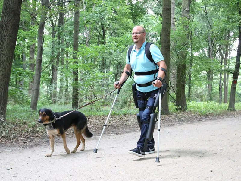 Lopen met exoskelet meer dan alleen gezond