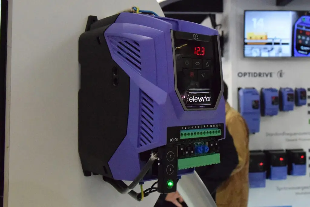 invertek01-sps-pq-2016