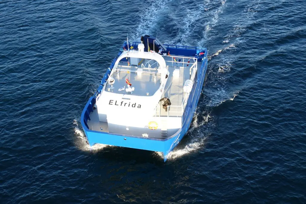 ‘s Werelds eerste elektrisch aangedreven schip voor visteelt in bedrijf featured image