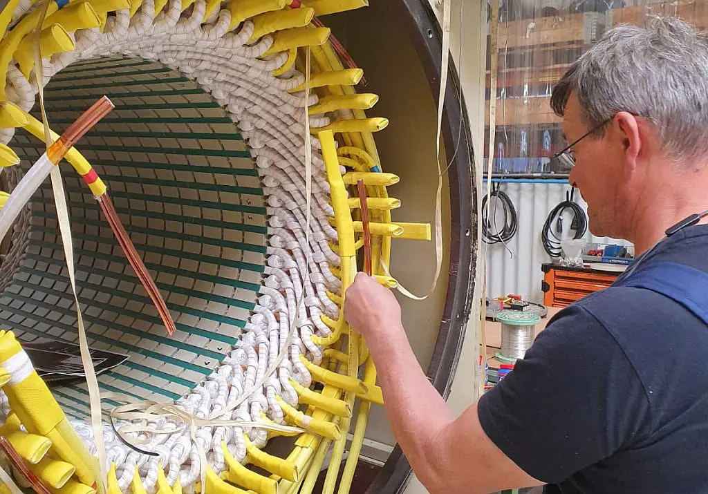 krachtenbudeling Facta en Vos Gekas & Boot