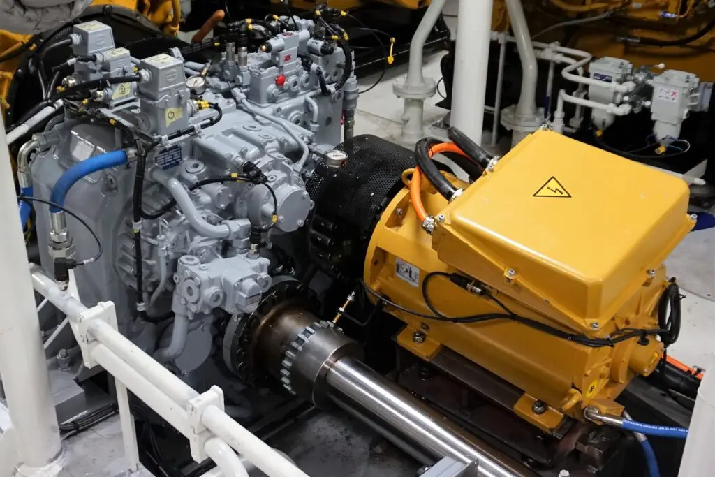 Hybride aandrijvingen scheepvaart verlagen emissies en onderhoud featured image