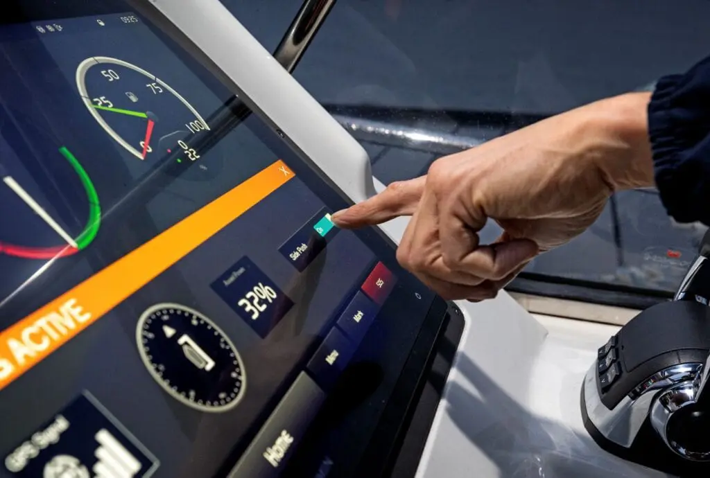 Volvo Penta side push docking