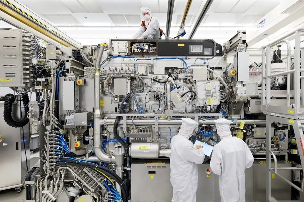 machinebouw en elektrotechnische sector herstel ASML