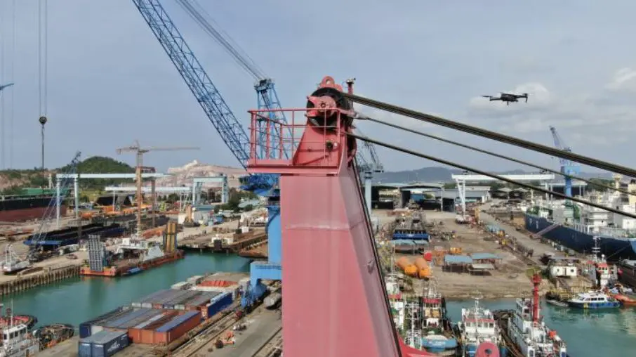 Huisman lanceert drone inspectiedienst