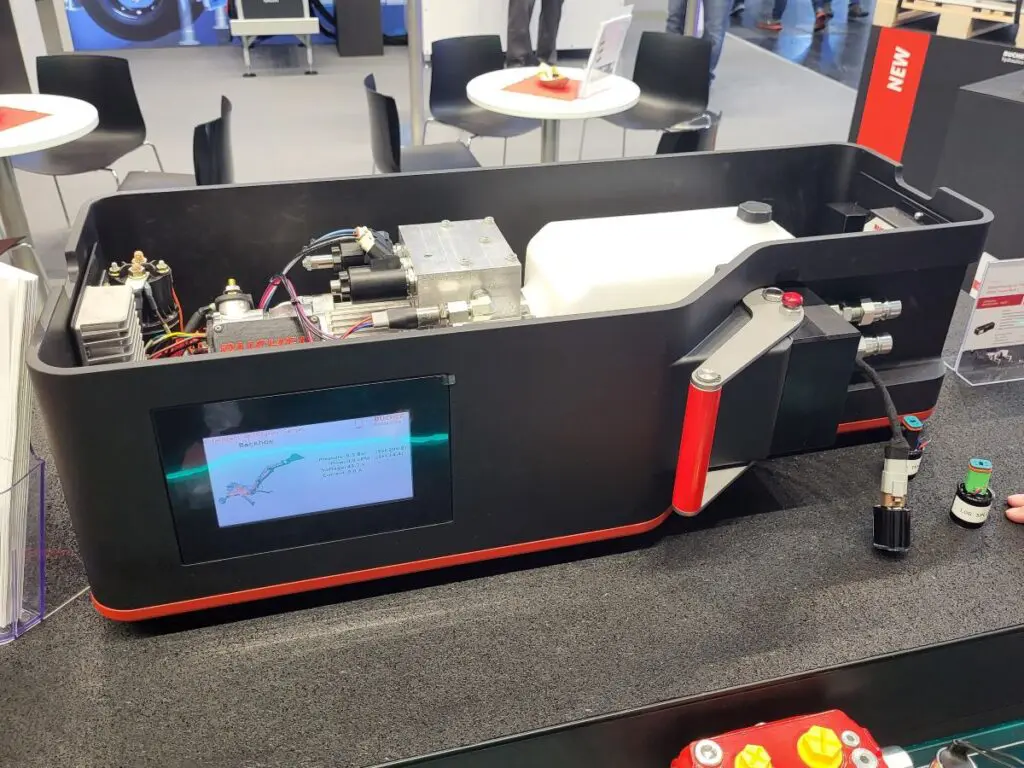 Bucher introduceert intelligent compact elektro-hydraulisch aggregaat (+video) featured image