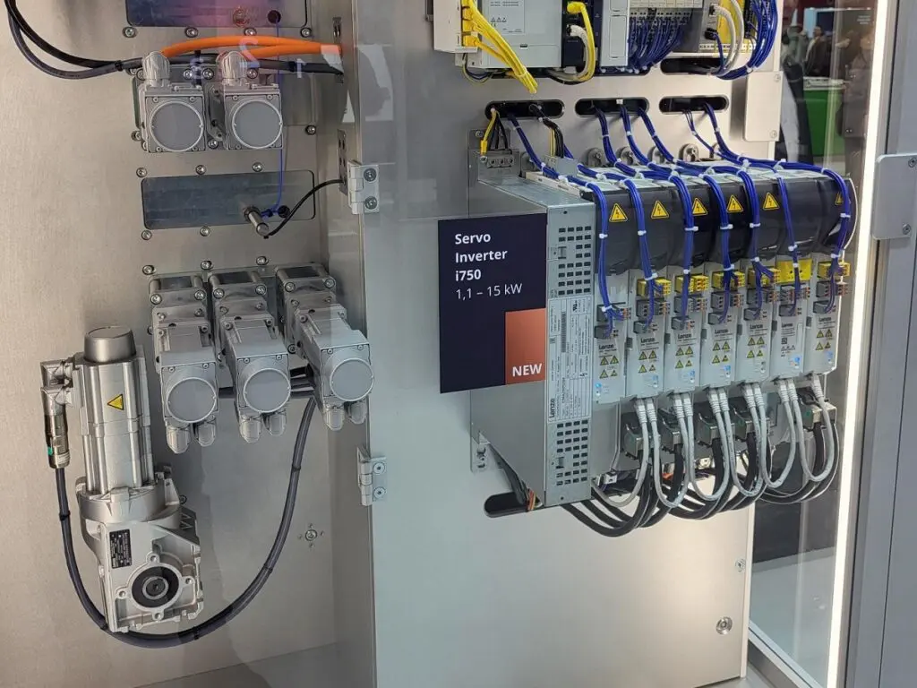 Het samenspel van IT en OT versterkt de concurrentiepositie van machinebouwers featured image