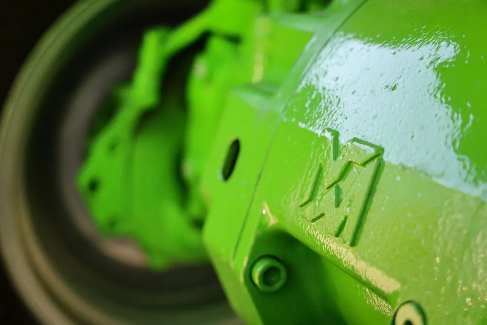 Merlo gietstukken met eigen merklogo