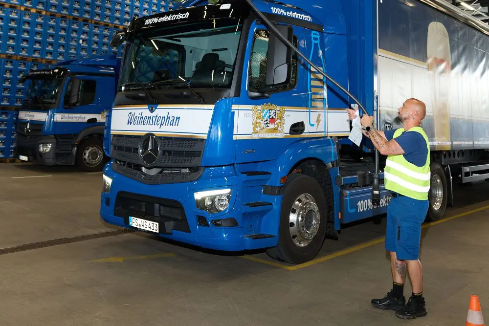 Bierbrouwer Weihenstephan laadt e-trucks met eigen energiehub featured image